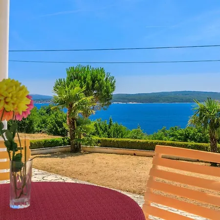Apartman Laura Dramalj